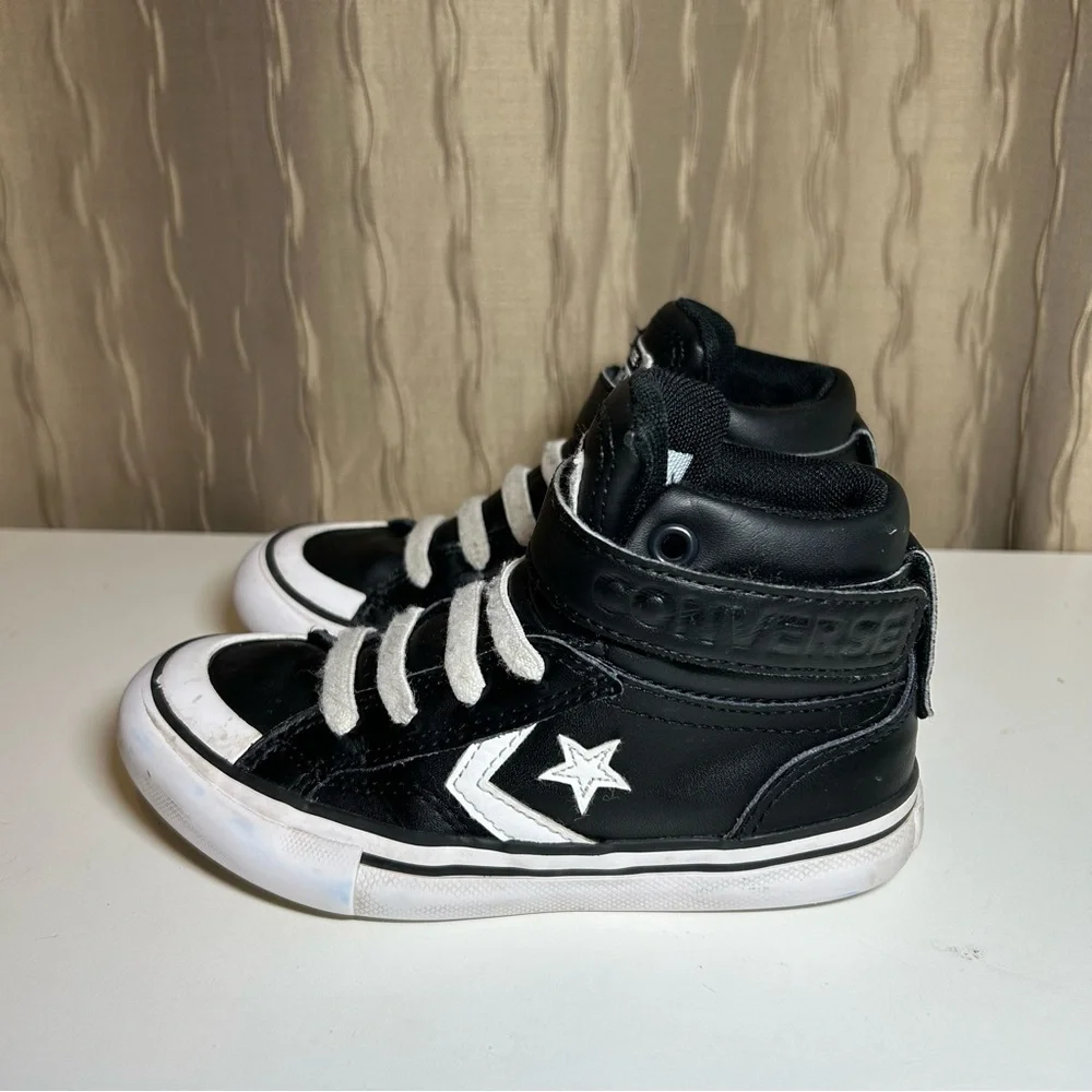 Converse All Star Pro Blaze Strap Kid's 11 Sneaker Black Leather High Top